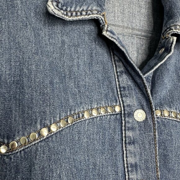 MNG Mango Denim Shirt Size 6 Blue Studded Snap Oversized Boho Western - Picture 14 of 14